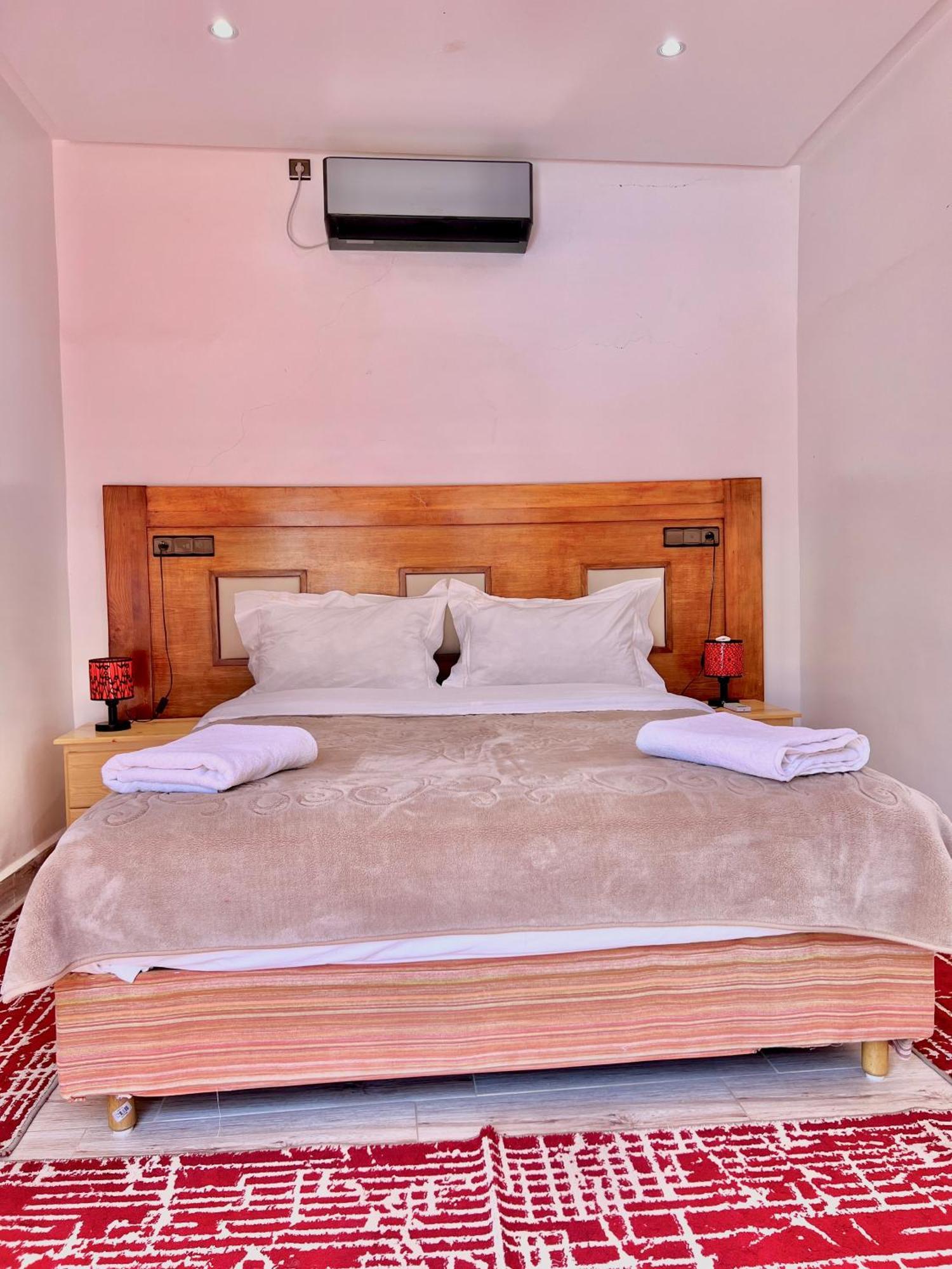 Hotel L'Arganier D'Ammelne Tafraout Ngoại thất bức ảnh